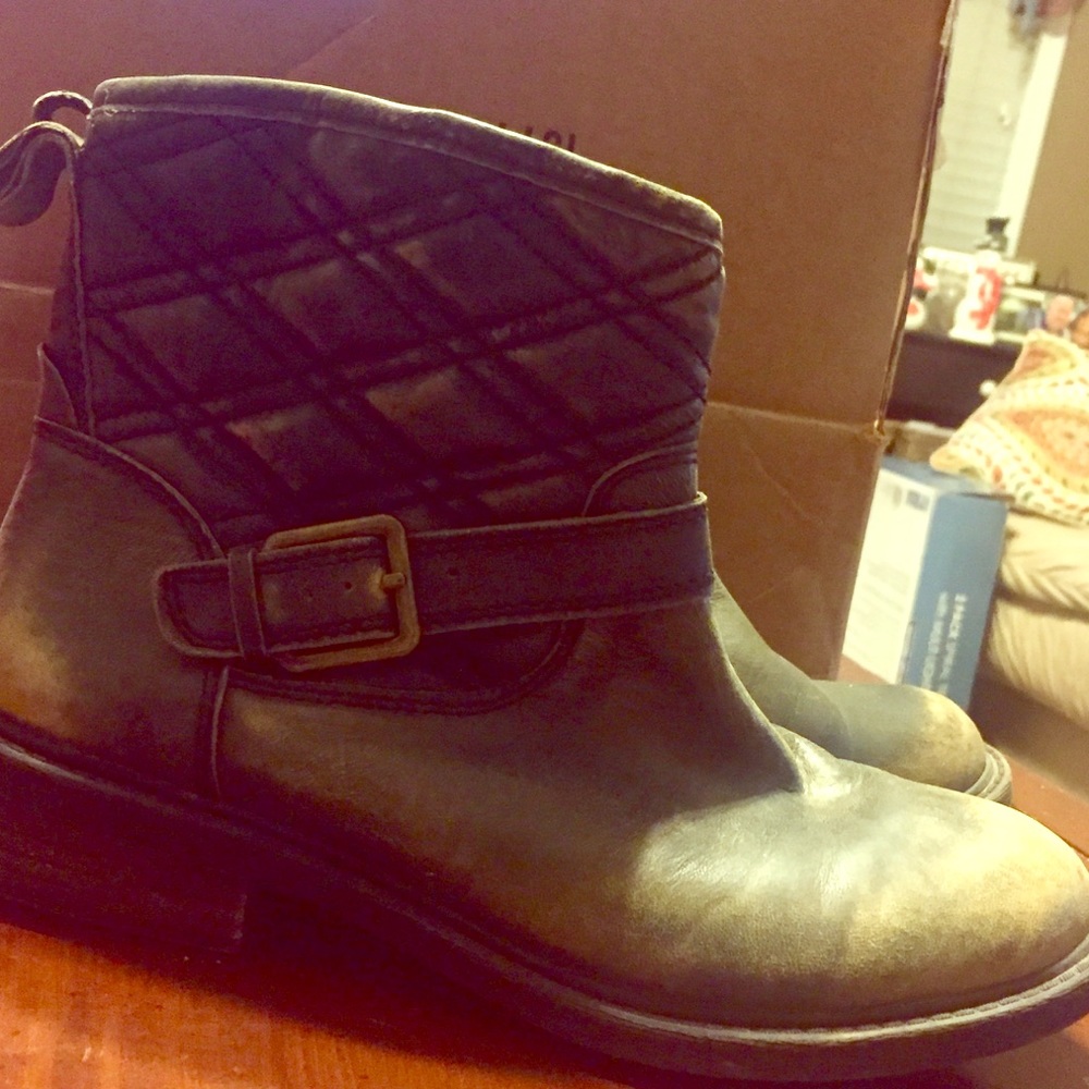 Lucky Brand distressed black ankle boots